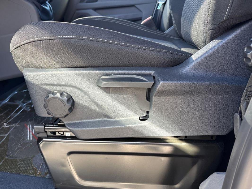 Volkswagen Transporter - Photo 15