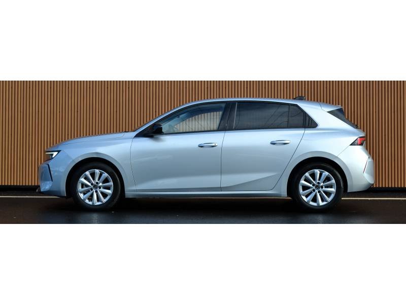 Opel Astra - Photo 28