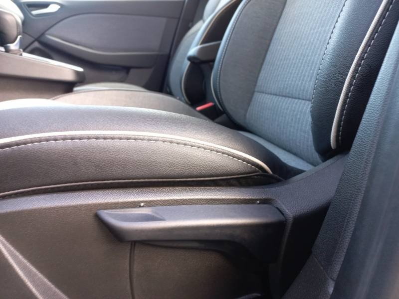 Renault Clio - Photo 28