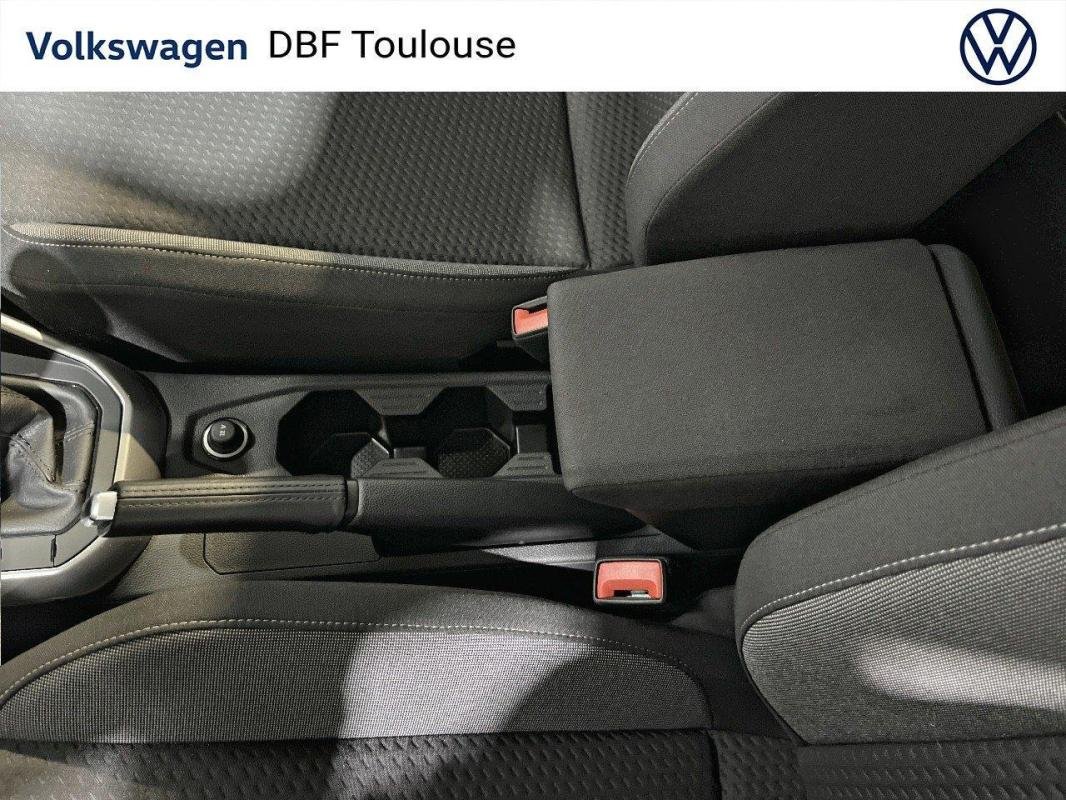 Volkswagen Polo - Photo 23