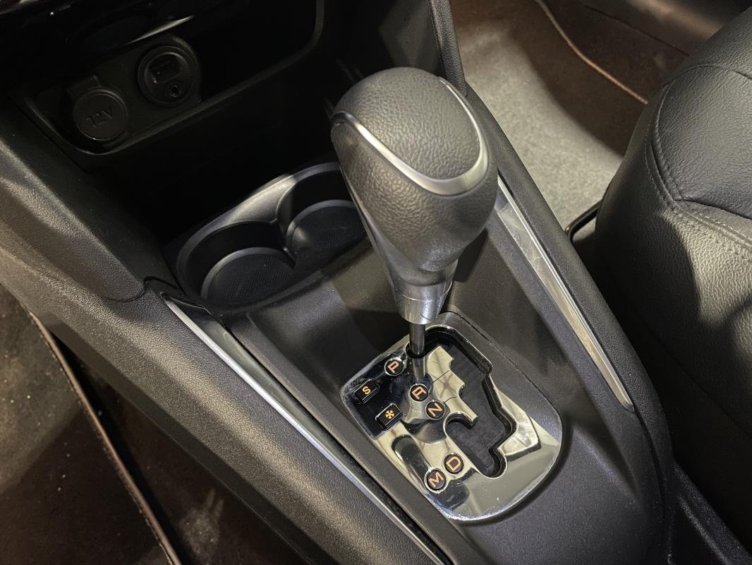 Peugeot 208 - Photo 20