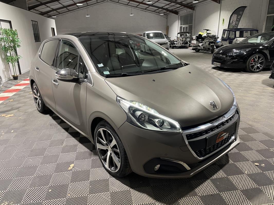 Peugeot 208 - Photo 4