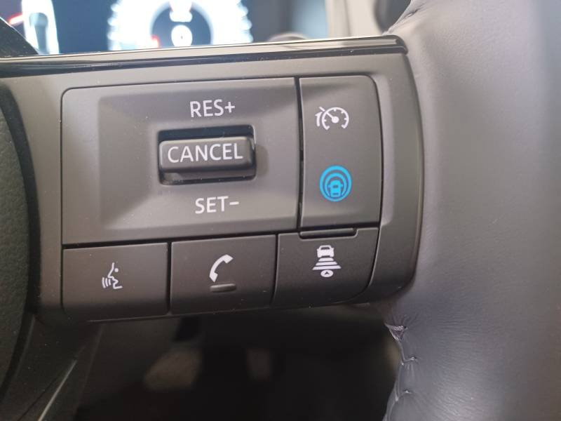 Nissan Qashqai - Photo 37