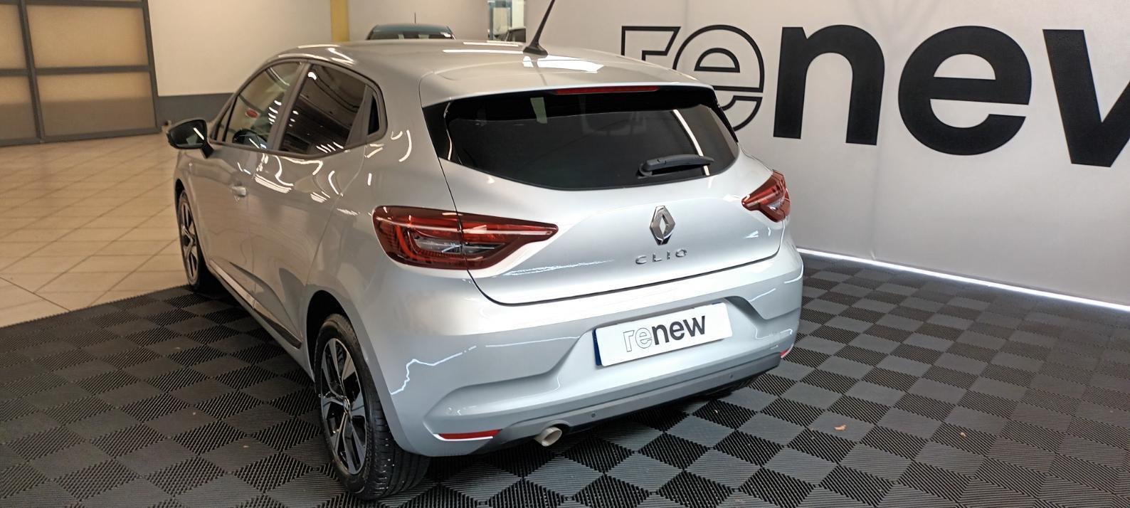 Renault Clio - Photo 12