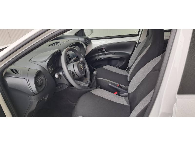 Toyota aygo x - Photo 5