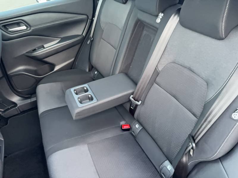 Nissan Qashqai - Photo 25