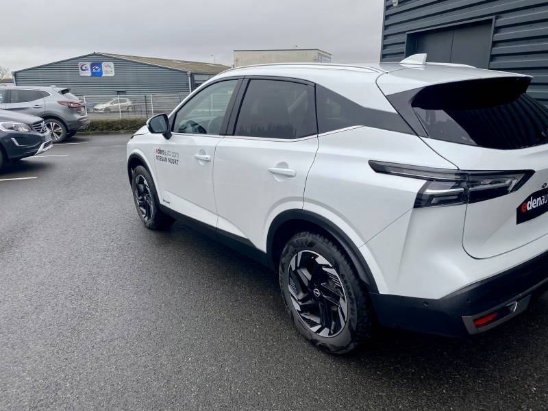 Nissan Qashqai - Photo 12