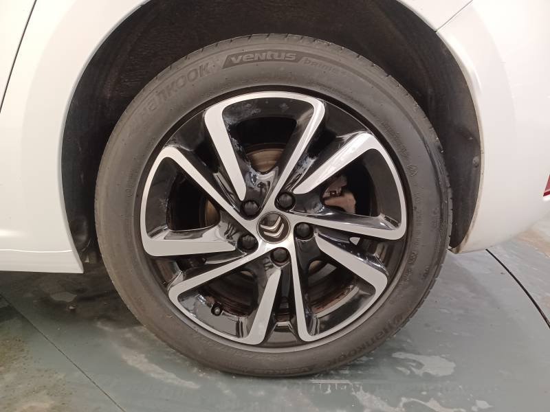 Citroën C4 - Photo 8