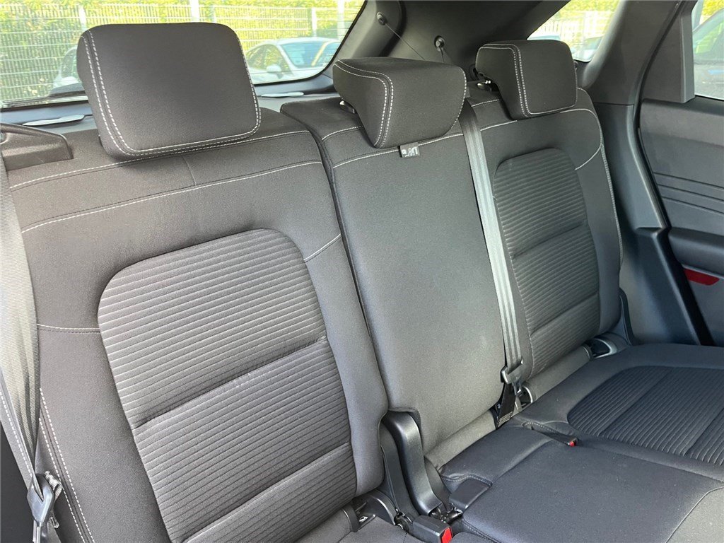 Ford Kuga - Photo 11