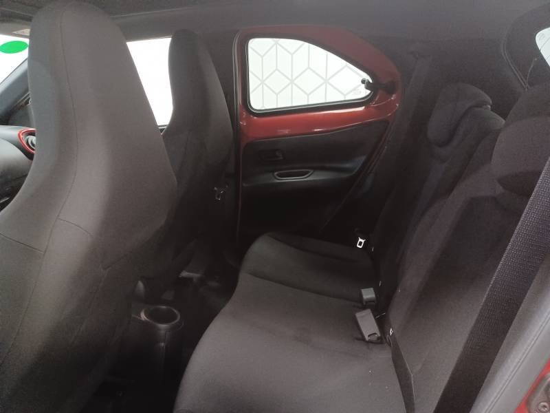 Toyota aygo x - Photo 13