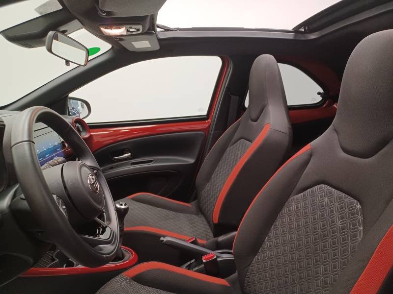 Toyota aygo x - Photo 10