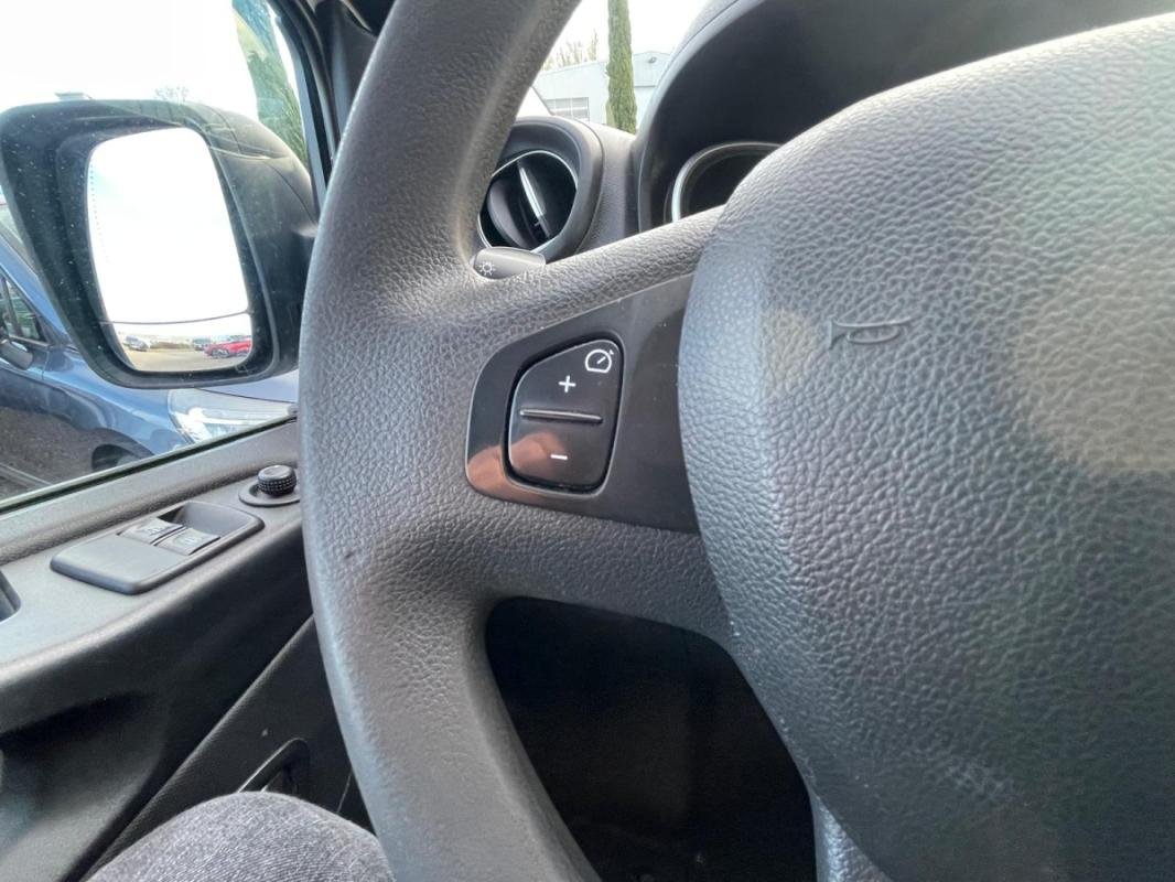 Renault Trafic - Photo 29