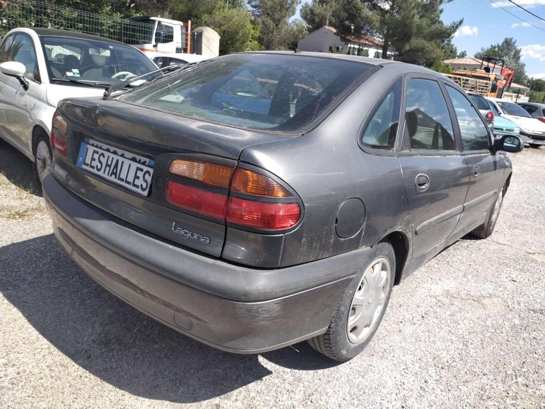 Renault Laguna