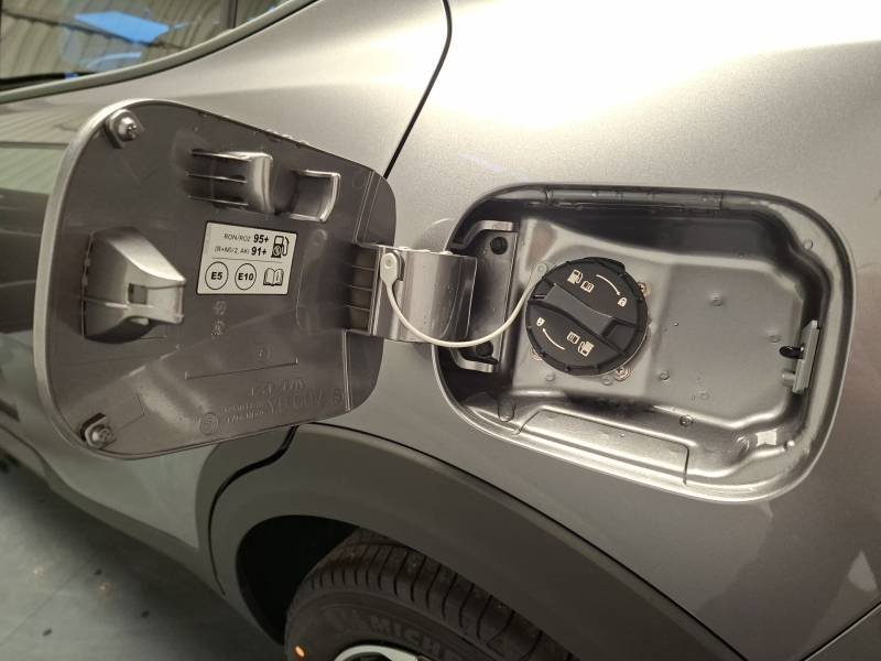 Kia Stonic - Photo 34
