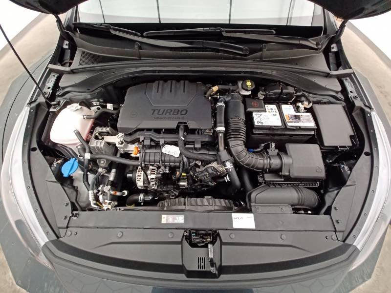 Kia CEED - Photo 11