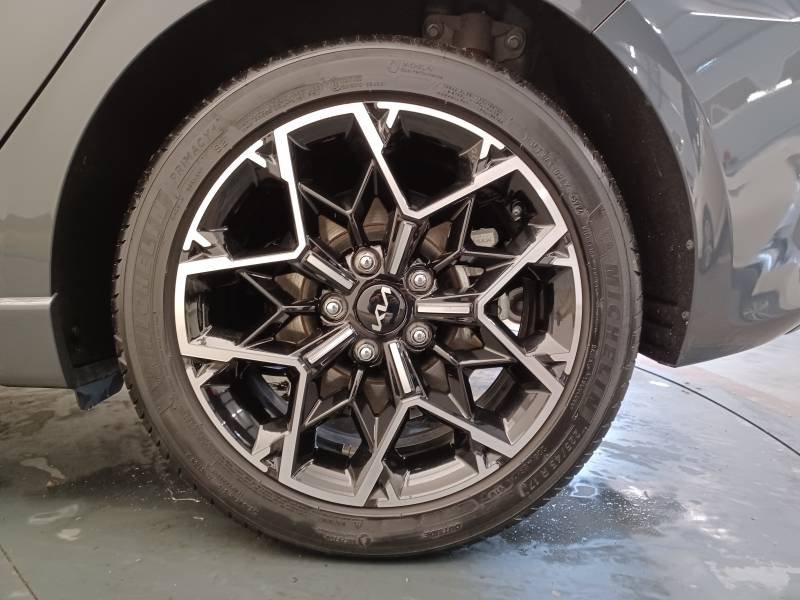 Kia CEED - Photo 8