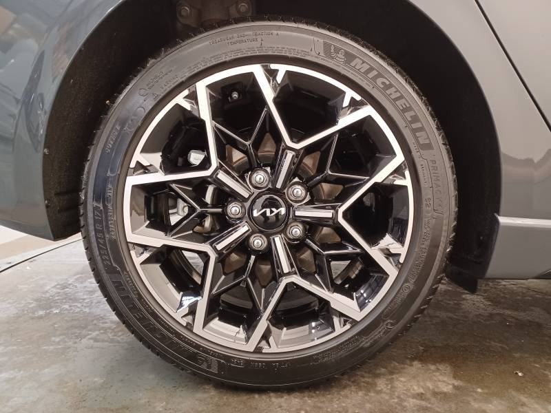 Kia CEED - Photo 9