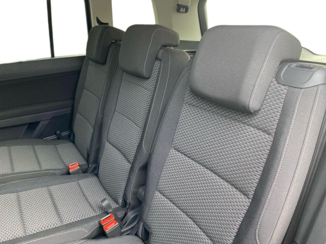 Volkswagen Touran - Photo 24