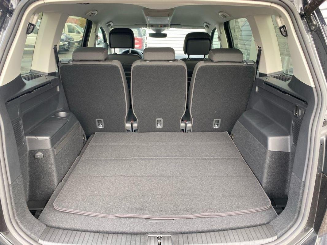 Volkswagen Touran - Photo 32