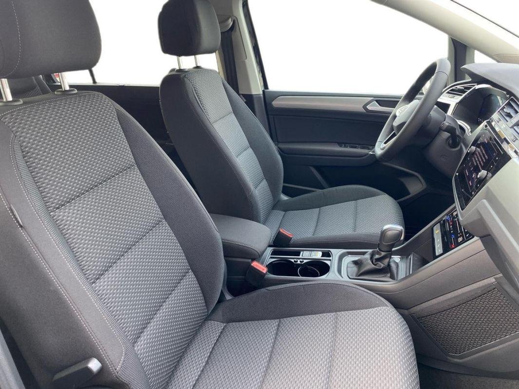 Volkswagen Touran - Photo 14