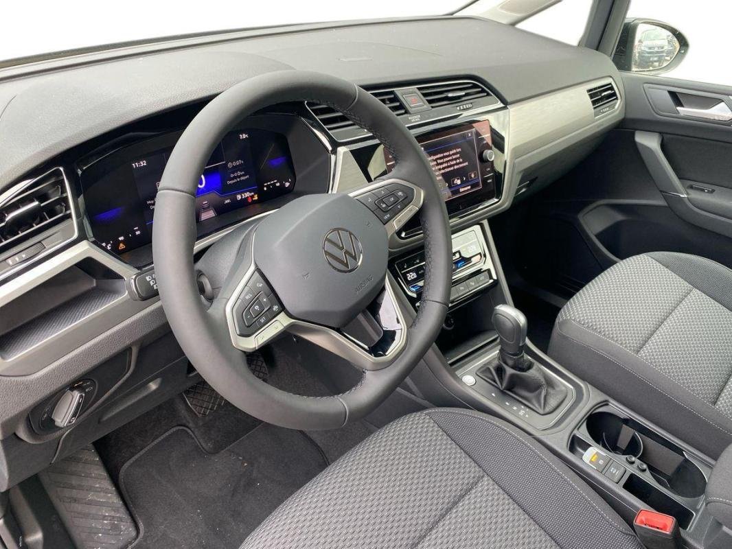 Volkswagen Touran - Photo 10