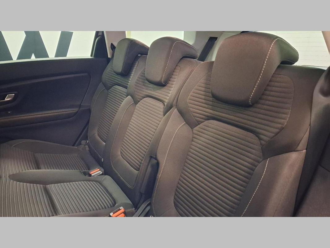 Renault Grand Scénic - Photo 12