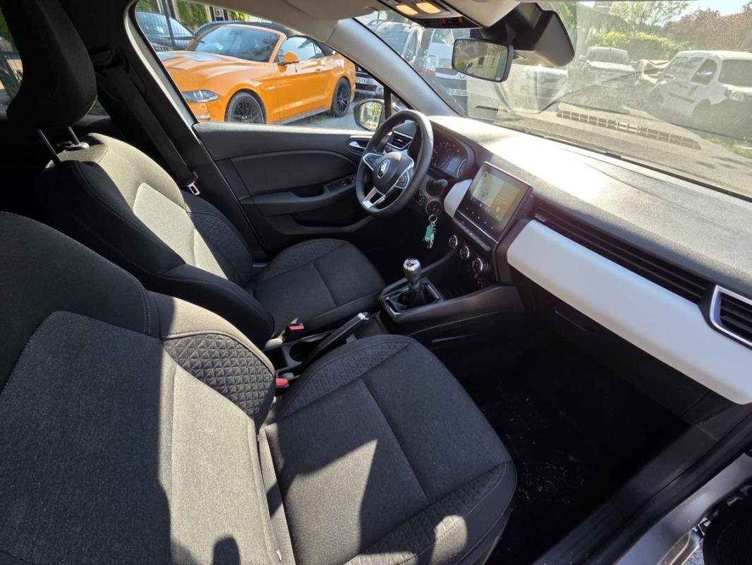 Renault Clio - Photo 12
