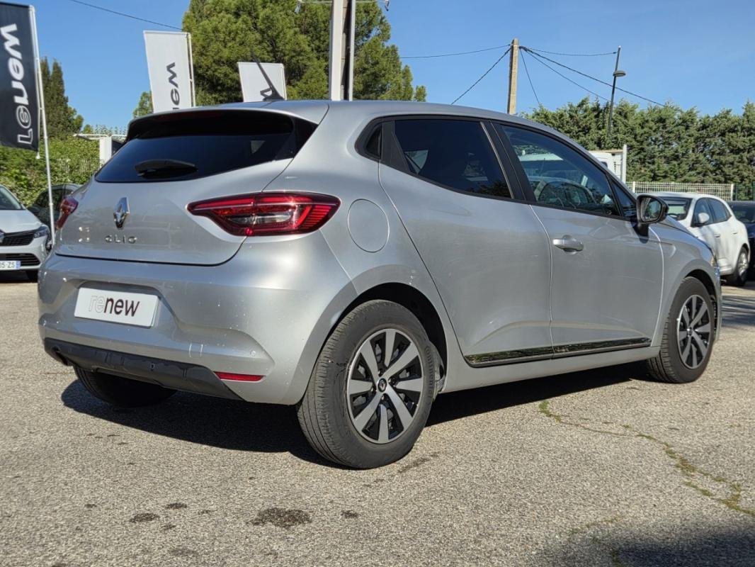 Renault Clio - Photo 16