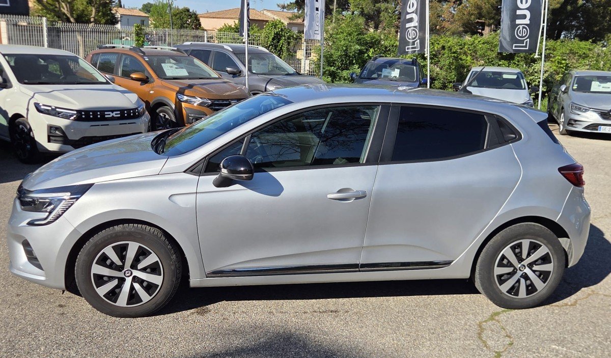 Renault Clio - Photo 3