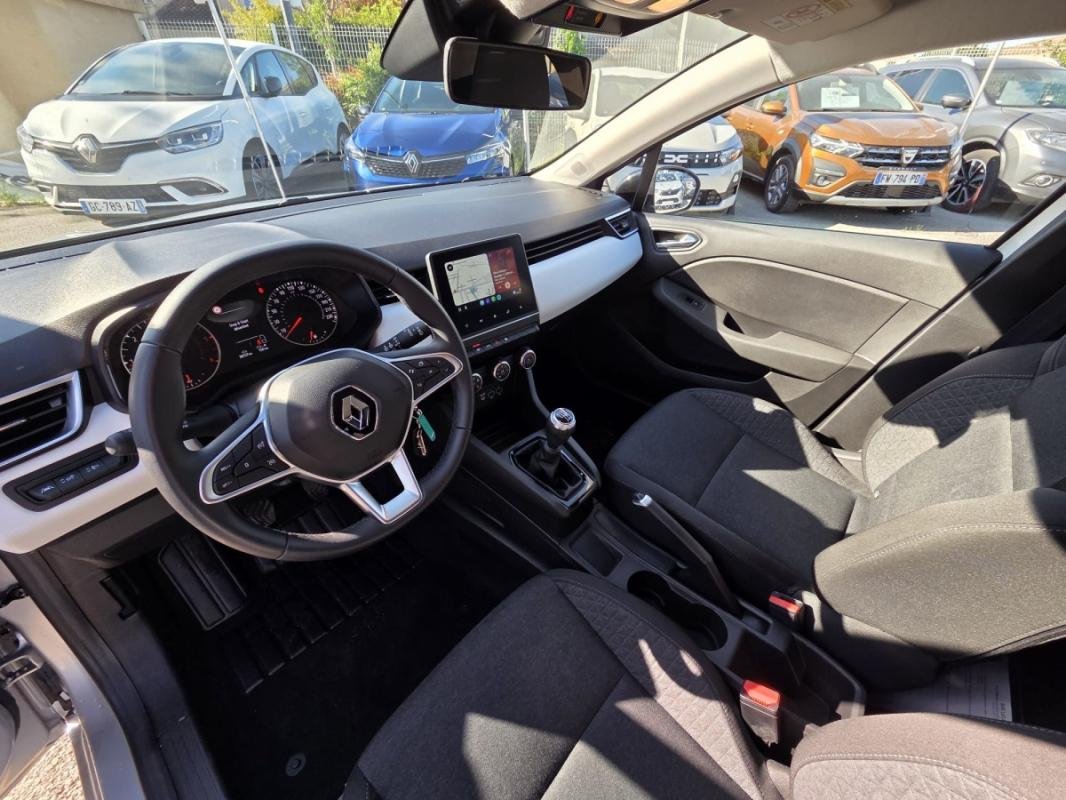 Renault Clio - Photo 4