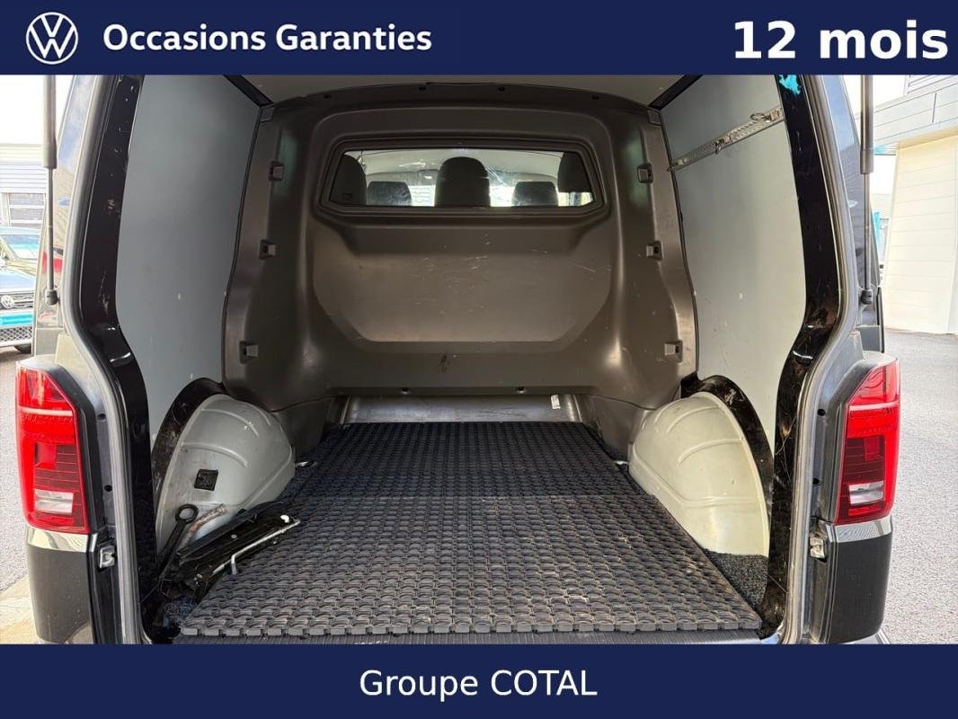 Volkswagen Transporter - Photo 11