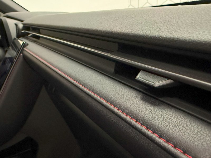 Lexus LBX - Photo 21