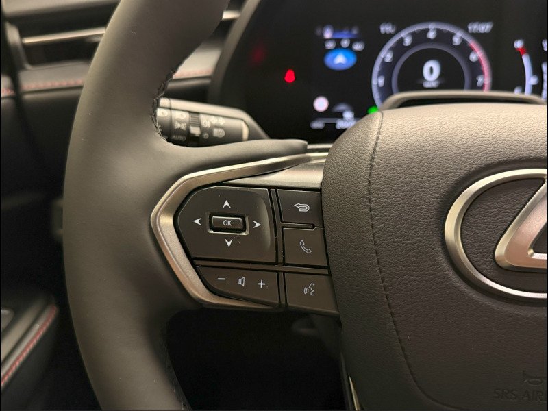 Lexus LBX - Photo 30