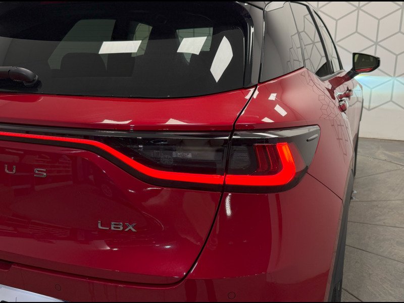 Lexus LBX - Photo 10
