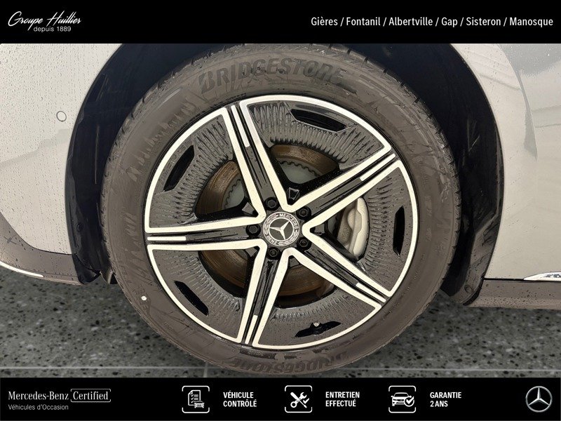 Mercedes EQE - Photo 15
