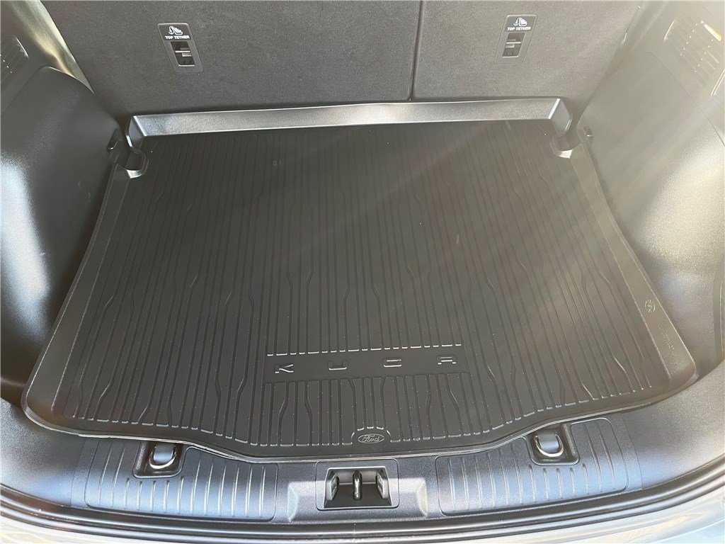 Ford Kuga - Photo 10