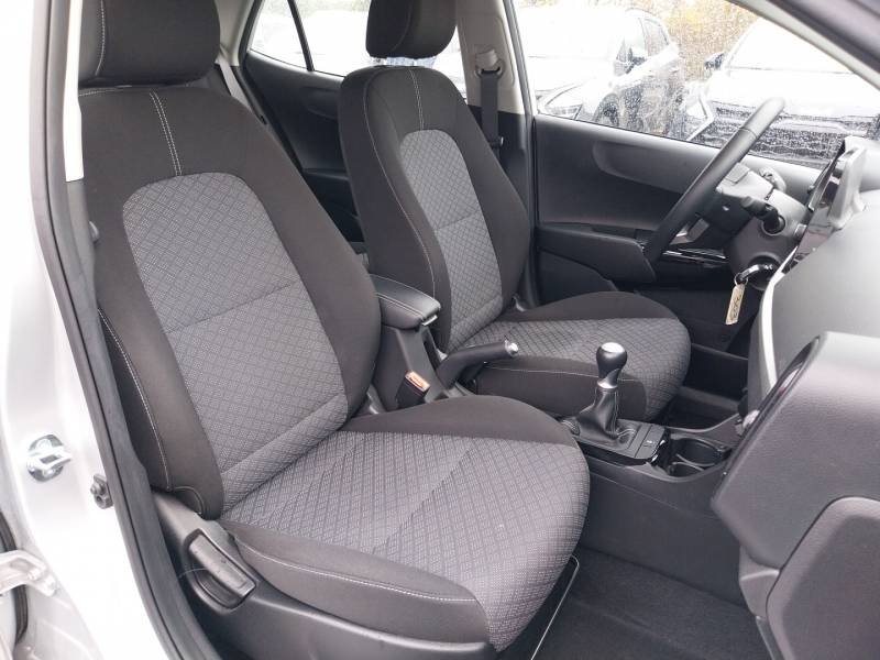 Kia Picanto - Photo 12