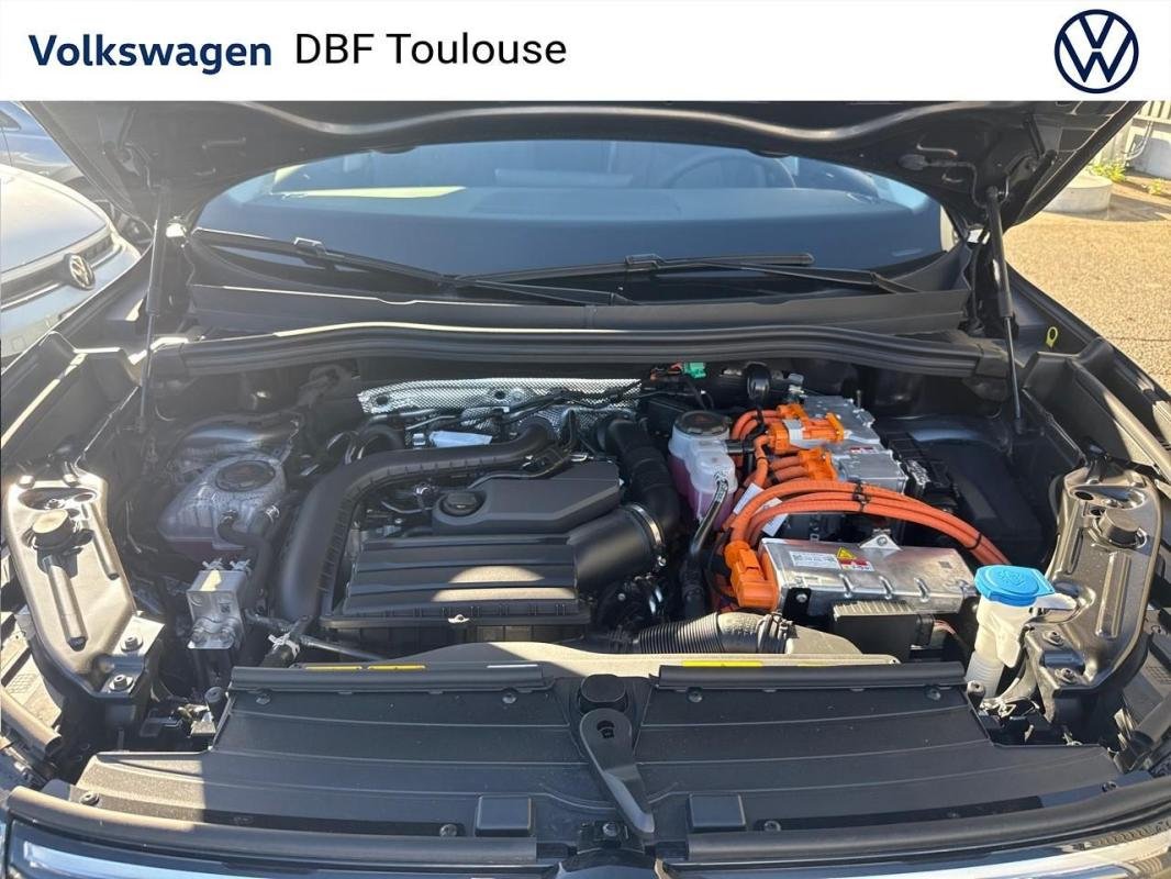 Volkswagen Tiguan - Photo 34