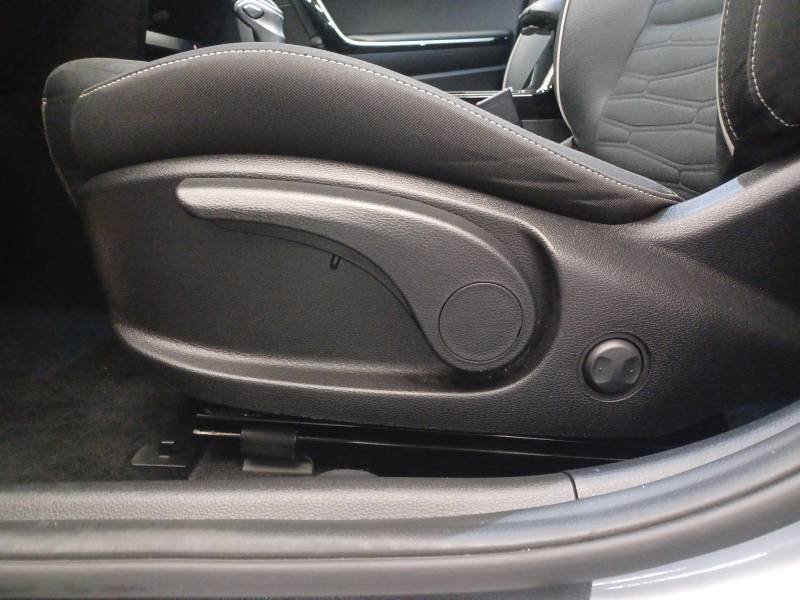 Kia Pro_cee'd - Photo 32