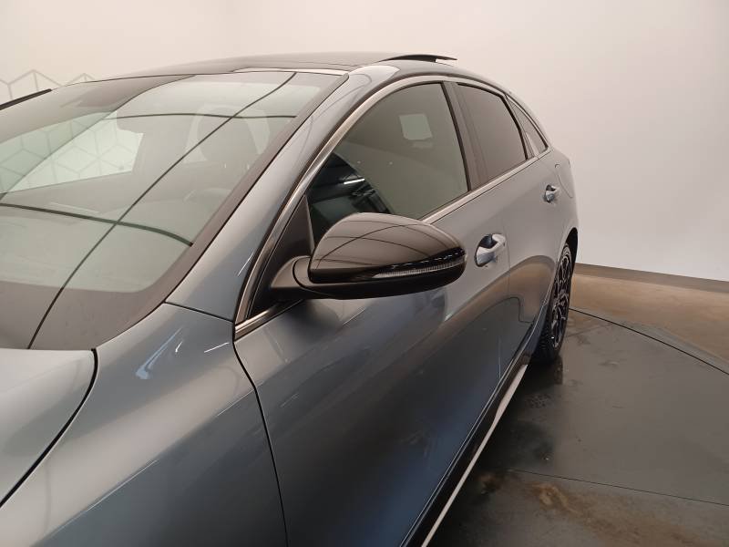 Kia Pro_cee'd - Photo 40