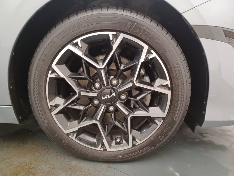 Kia Pro_cee'd - Photo 10