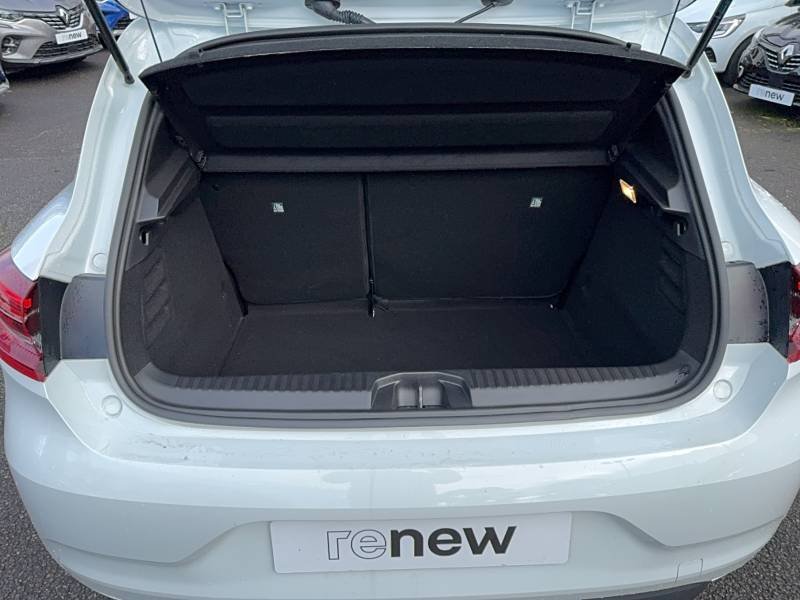 Renault Clio - Photo 17