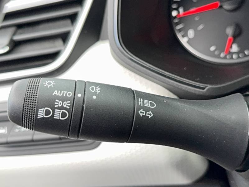 Renault Clio - Photo 31