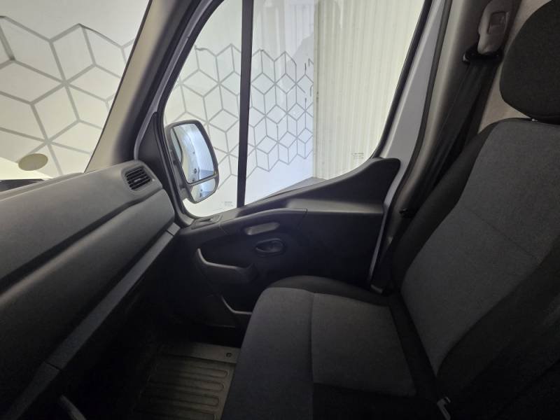 Renault Master - Photo 22