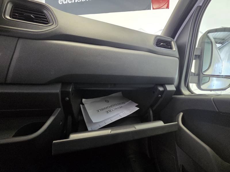 Renault Master - Photo 23