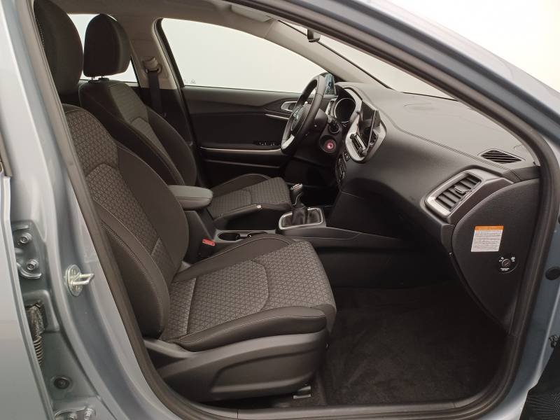 Kia Xceed - Photo 18