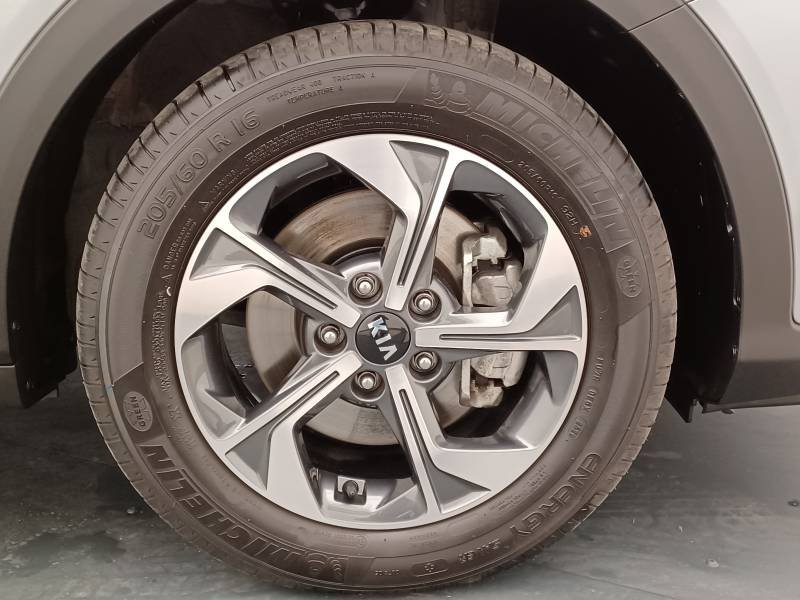 Kia Xceed - Photo 39