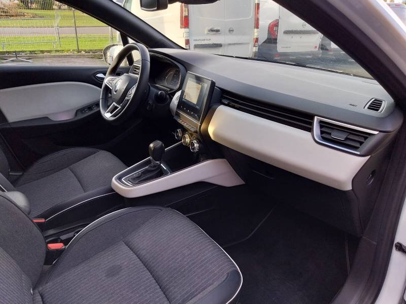 Renault Clio - Photo 14
