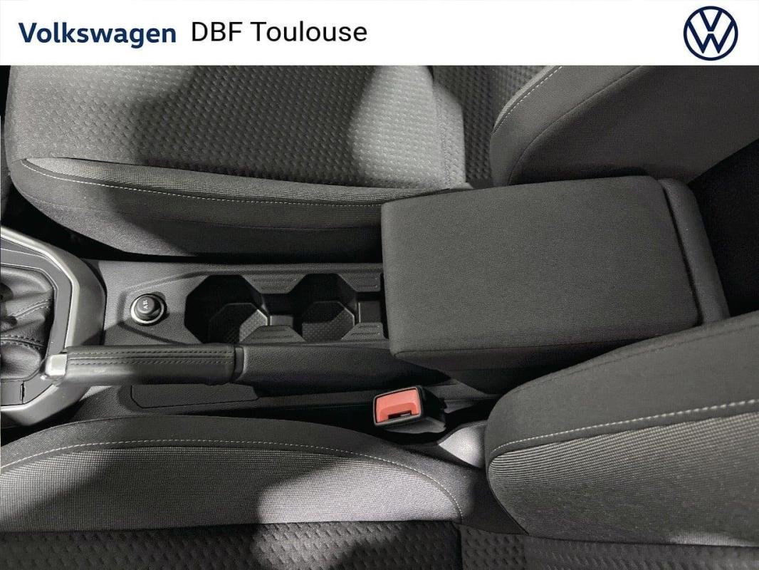 Volkswagen Polo - Photo 24