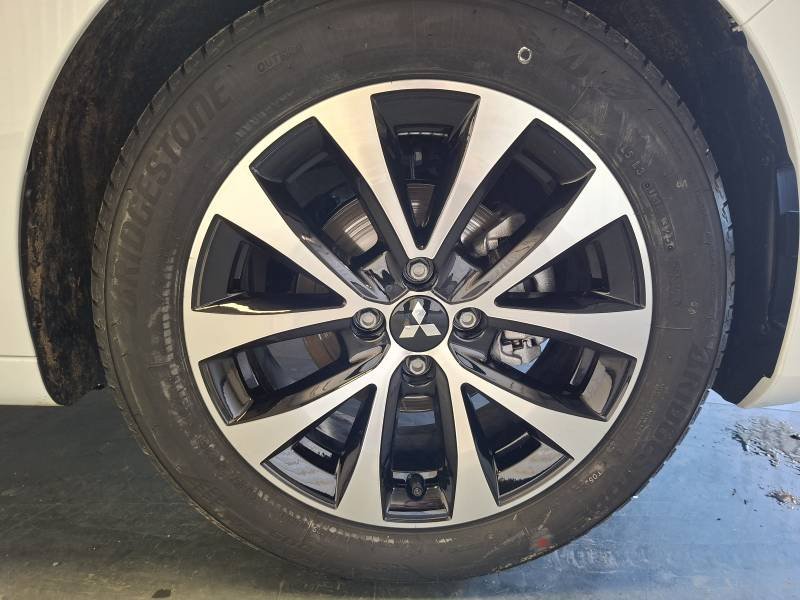 Mitsubishi Colt - Photo 15